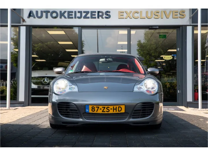 Porsche 911 3.6 Coupé Carrera 4S  Image 2